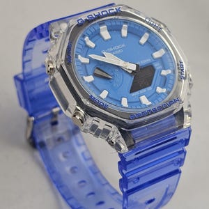 Casio G-Shock GA-2100HC-2A "CasiOak" – Serie Hidden Coast (Azul translúcido)