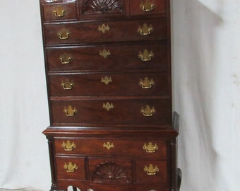 Thomasville Mahogany Collection Chippendale Highboy Tall Chest of Drawers