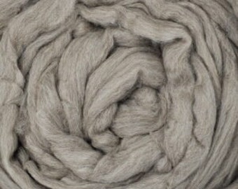 SHETLAND GREY Natural Wool Combed Top 29-31 Micron 3.5" staple length By the OUNCE