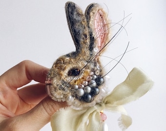 Brooch Rabbit Embroidered Beaded brooch handmade pin Animal brooch Rabbit Jewelry Bunny