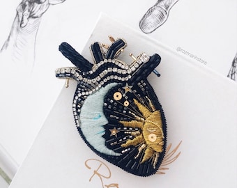 Brooch anatomical Heart Embroidery handmade beads, human heart pin, medical anatomy pins for doctors and nurses, Cardiology pins
