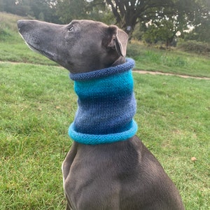 Hand-knitted snood for your beautiful best friend