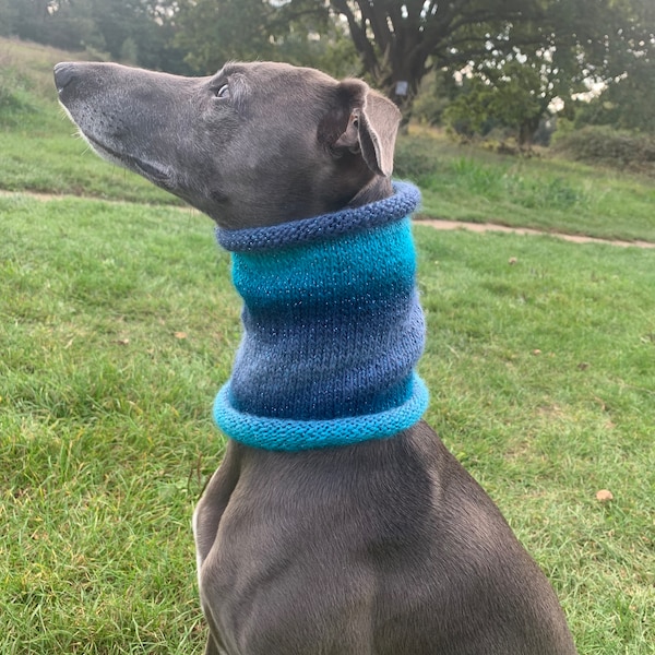 Hand-knitted snood for your beautiful best friend