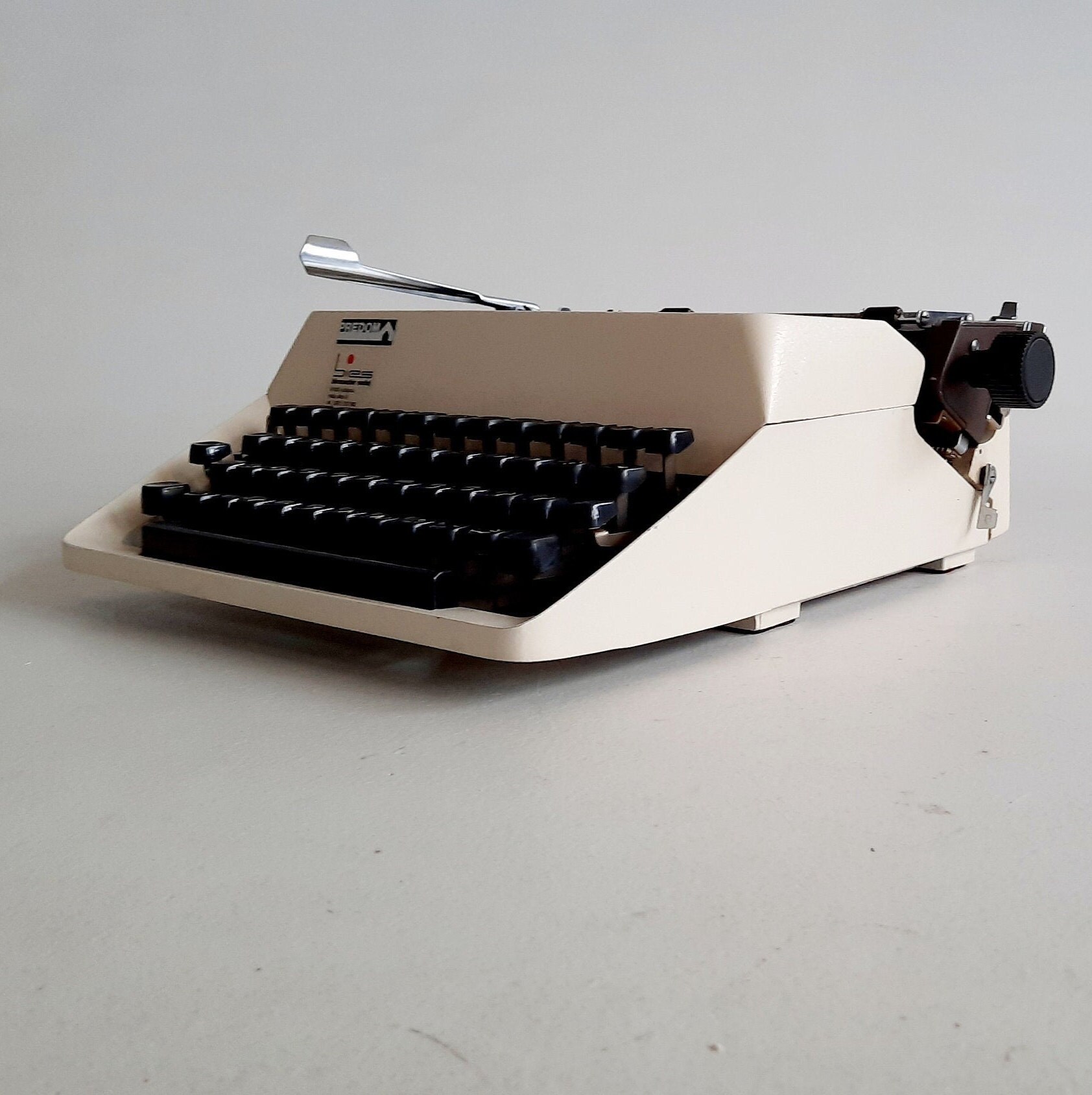 Arabic Typewriter for sale Only 4 left at 70