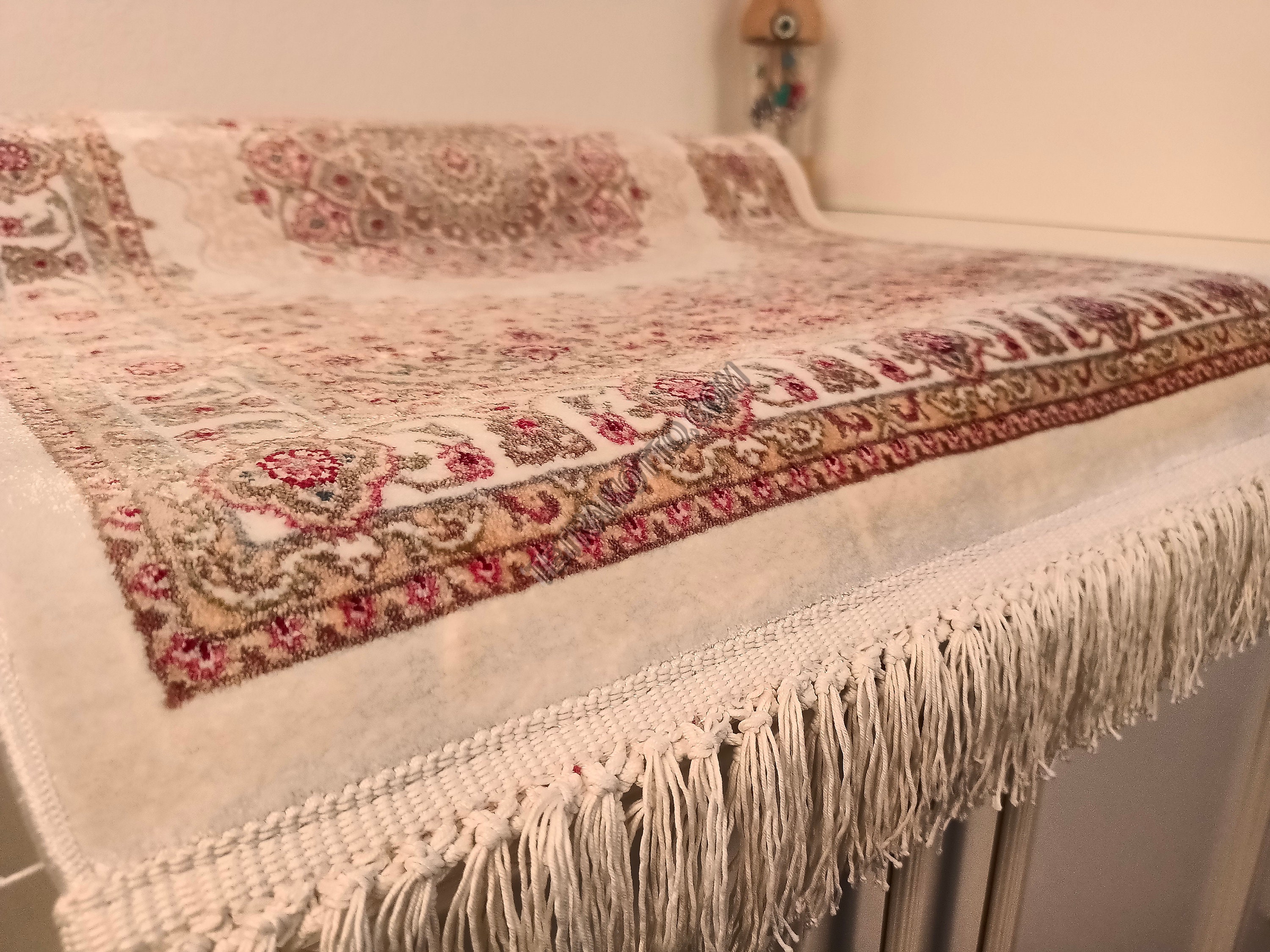 Pure Silk Carpet kilim Turkish carpet 100 pure silk First class