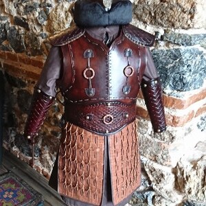 First Class Leather Ertugrul Kaftan for Adults MEC4528 image 4