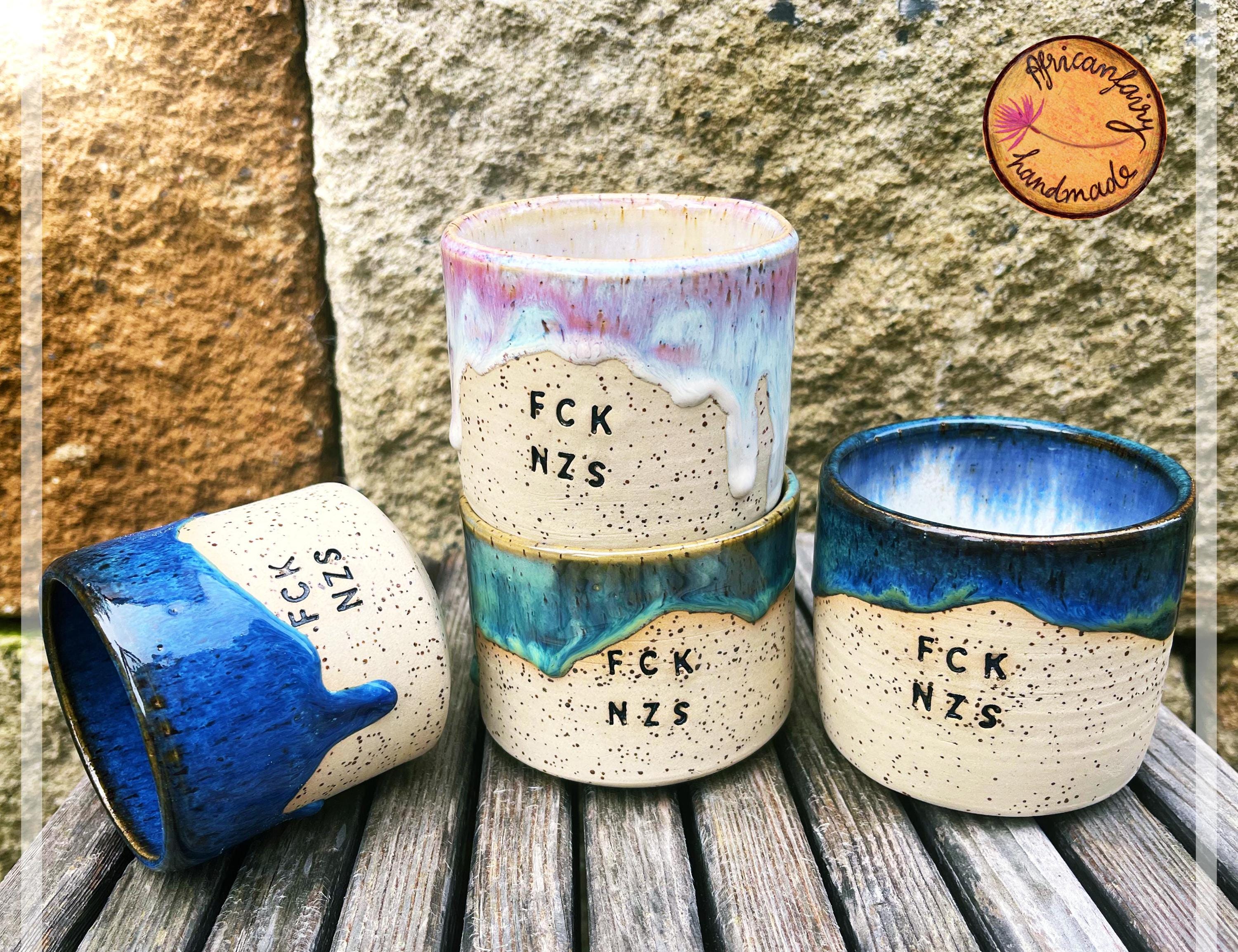 Handgemachte keramik tasse