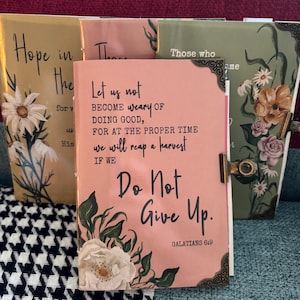 Christian Mini Junk Journal – 4x6 Scripture cover Pocket Journal | Arts & Crafts Ephemera