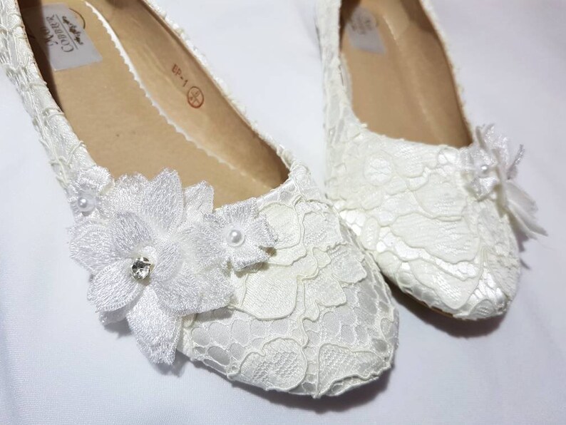 Ivory Lace Flower Wedding Shoes flat  wedding shoes flat image 5