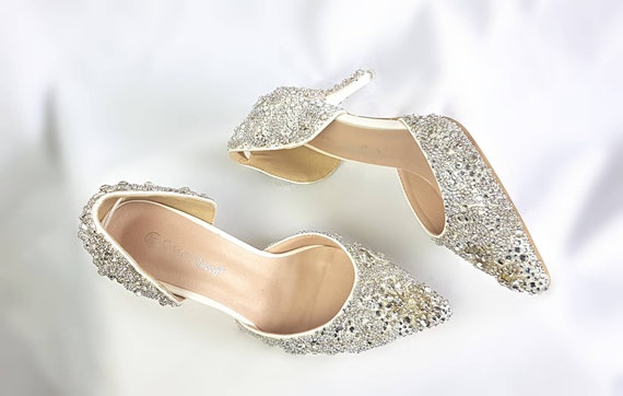 white princess shoes