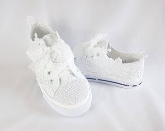 Wedding shoes flat, lace wedding shoes flat, lace shoes flat, lace shoes, wedding shoes for bride, white shoes flat, bridal shoes flat, lace