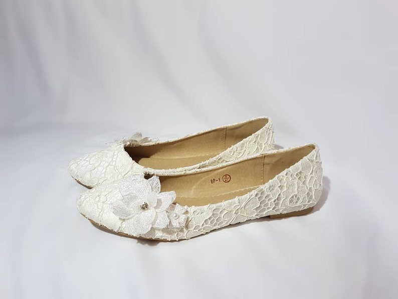 Ivory Lace Flower Wedding Shoes flat  wedding shoes flat image 4