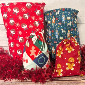 Traditional Christmas  Fabric Gift Bags, Gingerbread people, Nutcrackers, pudding, Holly