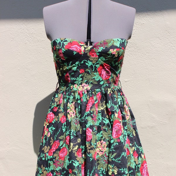 Sans Souci Dress.  Floral Dress.  Mod.  Volup.  Rockabilly.  Pin Up.  Mad Men.  Retro.  Strapless Dress.  Floral Dress.