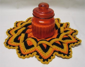 Halloween 12 Point Star Candle Mat Vase Doily 14.5" Crocheted Country Farmhouse