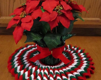 19" Ruffled Santa's Christmas Doily Tree Skirt Handmade Crocheted Country Farmhouse Gift