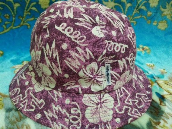 helly hansen bucket hat