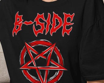 Gioco di parole sul lato B, maglietta divertente per festival death metal con pentagramma