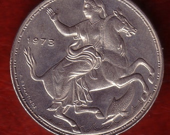 Moneda de 20 dracmas de Grecia de 1973: Medallón de la diosa lunar Selene