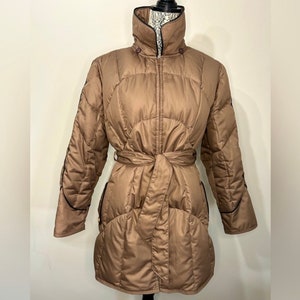 Vintage 1970s quilted beige and black, hooded belted retro style coat