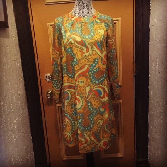 Vintage 1960's mod style paisley print dress