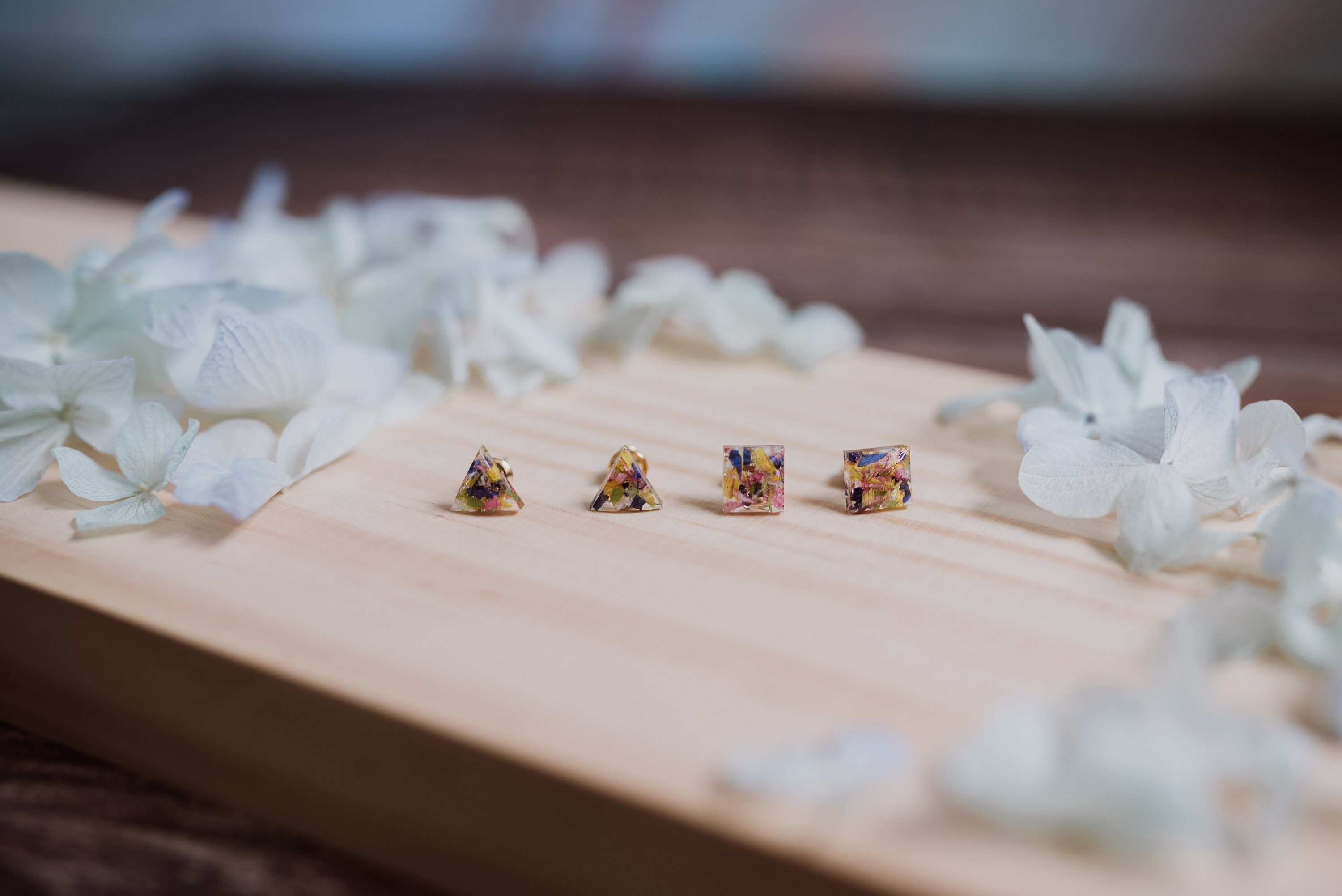 Pressed flower stud earrings outlet