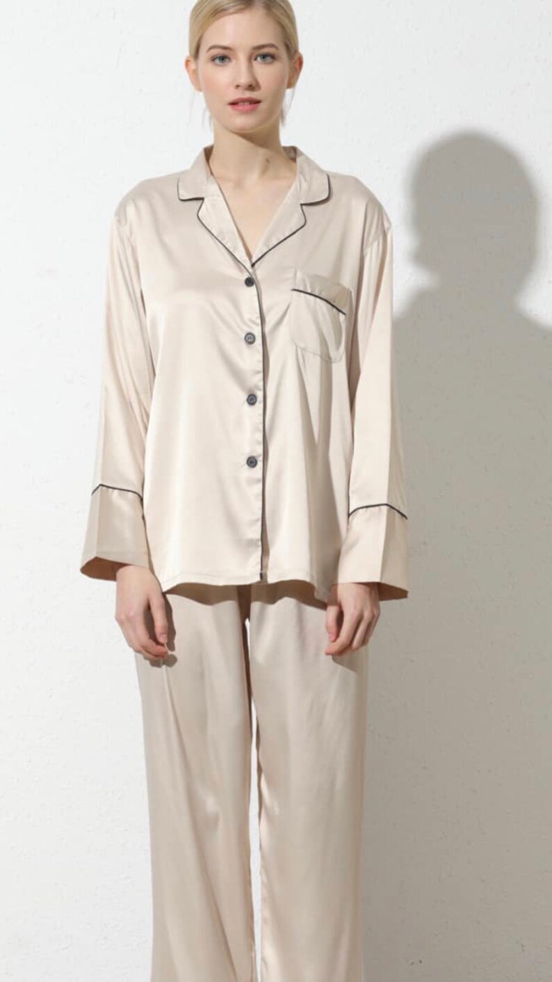 CHAMPAGNE Long Sleeve Bridesmaid Pajamas Customized Pjs | Etsy
