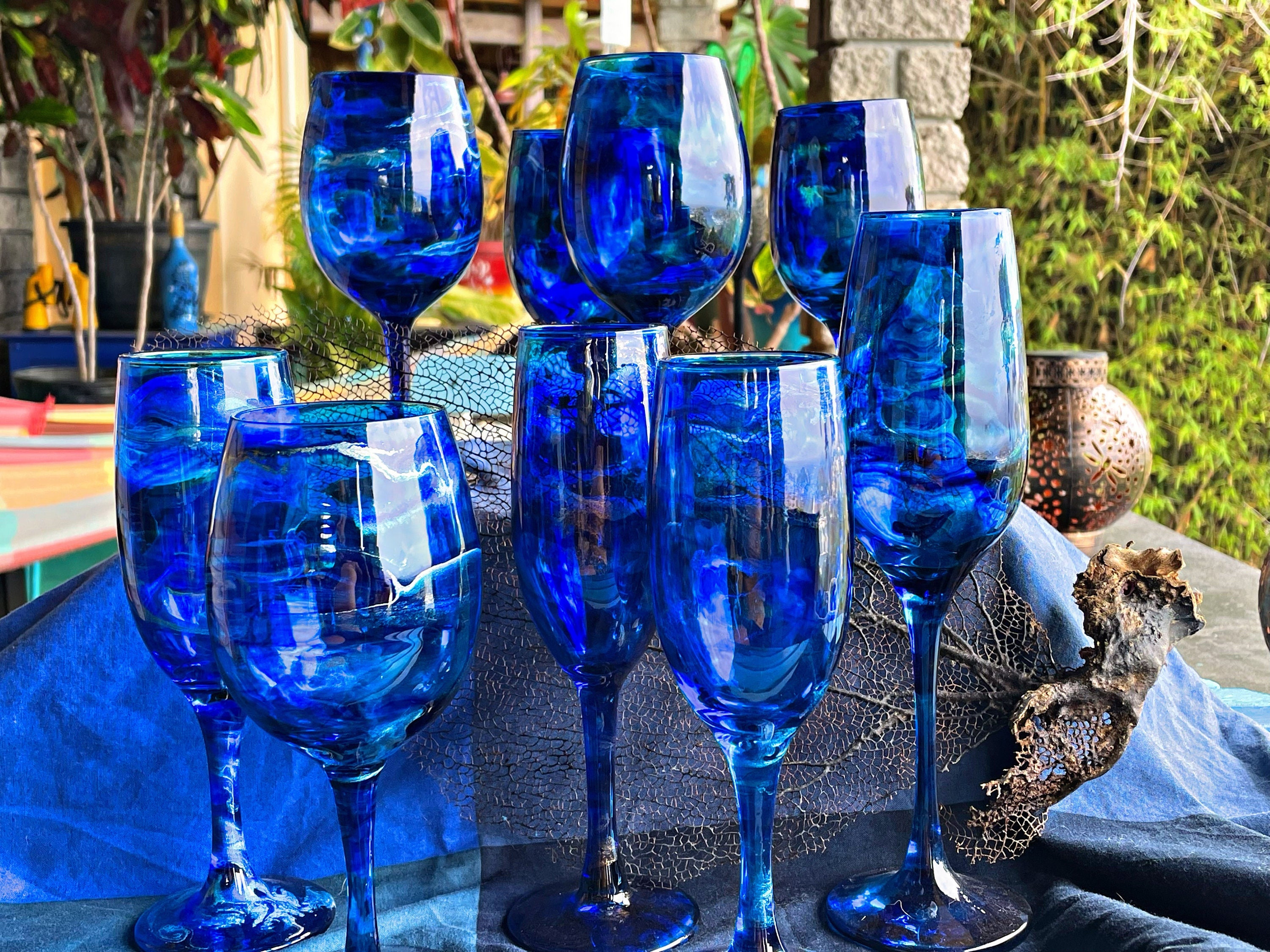 NEW Set of 6 Blue WINE CHAMPAGNE Flutes Mimosa GLASSES Textured Acrylic  Nautica