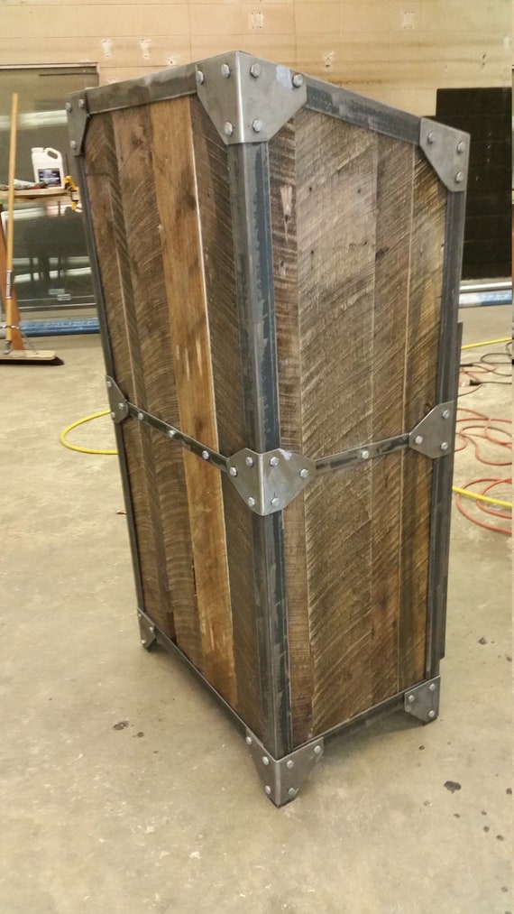 industrial design podiums and hostess stations hostess stations