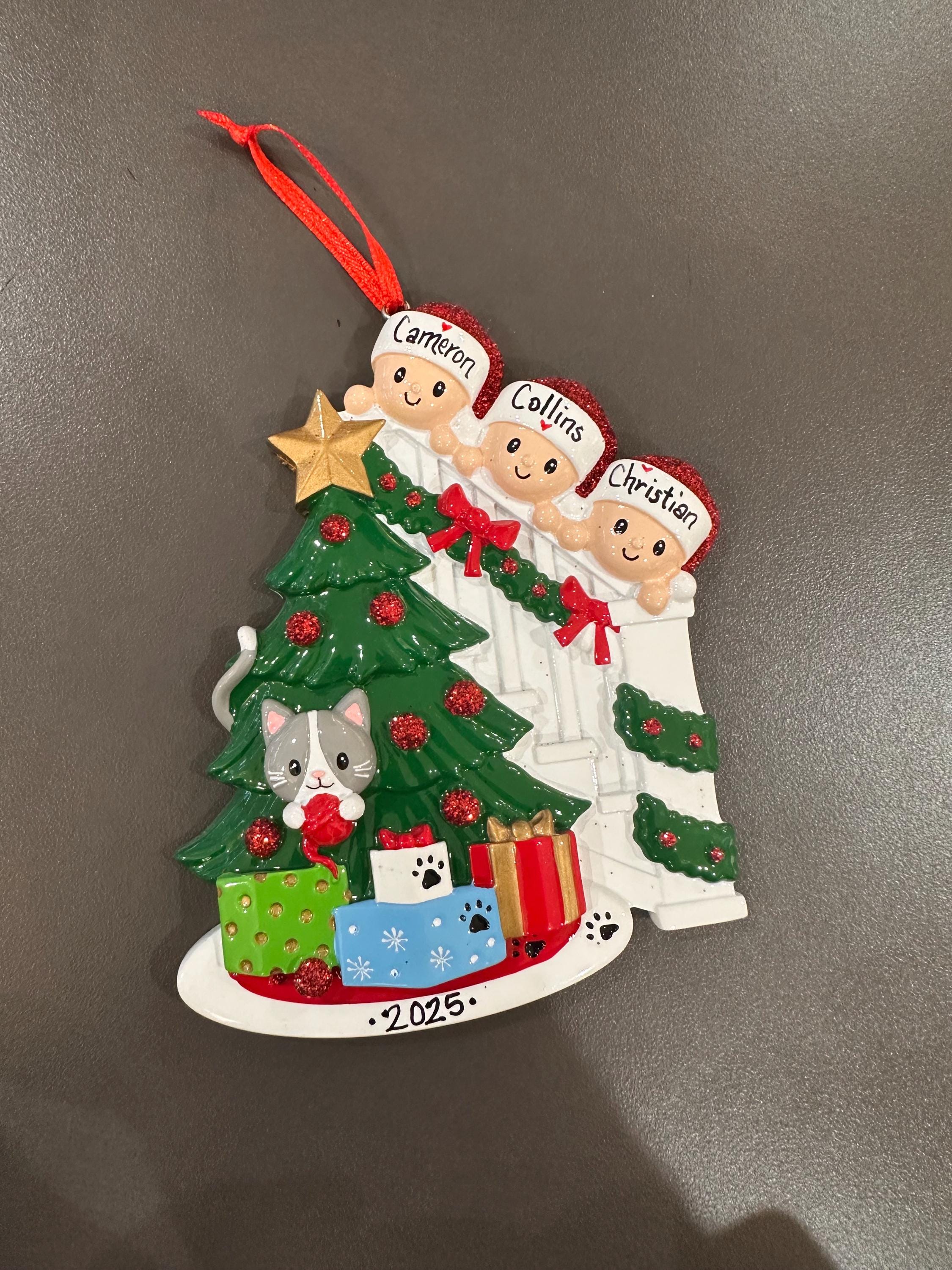 Family of 3 With Cat Personalized Christmas Ornament - Etsy