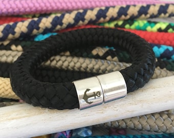 Armband aus Segelseil mit versilbertem Magnetverschluss für Damen und Herren ganz individuell in Wunschfarbe, maritimes Armband