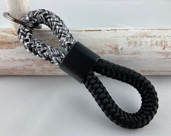 Schlüsselanhänger aus Segelseil mit schwarzem Zwischenstück matt, grau-schwarz-mix/ schwarz