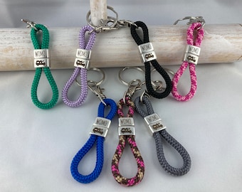 Small keyring made of sailing rope with silver-plated spacers with engraving "Womo and Wohnmobil" in desired color