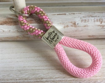Schlüsselanhänger aus Segelseil mit versilbertem Zwischenstück mit Gravur "Beste Mama der Welt", rosa-beige/ rosa