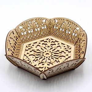 Handmade Armenian wooden breadbasket, breadbox, engraved breadbasket, storage basket, vintage breadbox,  nice art gift, carved basket set!!