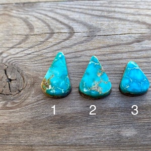 Kingman Turquoise Cabochon Small Natural Fine Polished Arizona Turquoise Cab Triangular/Teardrop Teal Blue And Brown Turquoise Cab