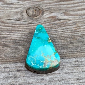 Kingman Turquoise Cabochon Fine Natural Polished Arizona Turquoise Cab Triangular/Teardrop Teal Blue And Brown Turquoise Cab