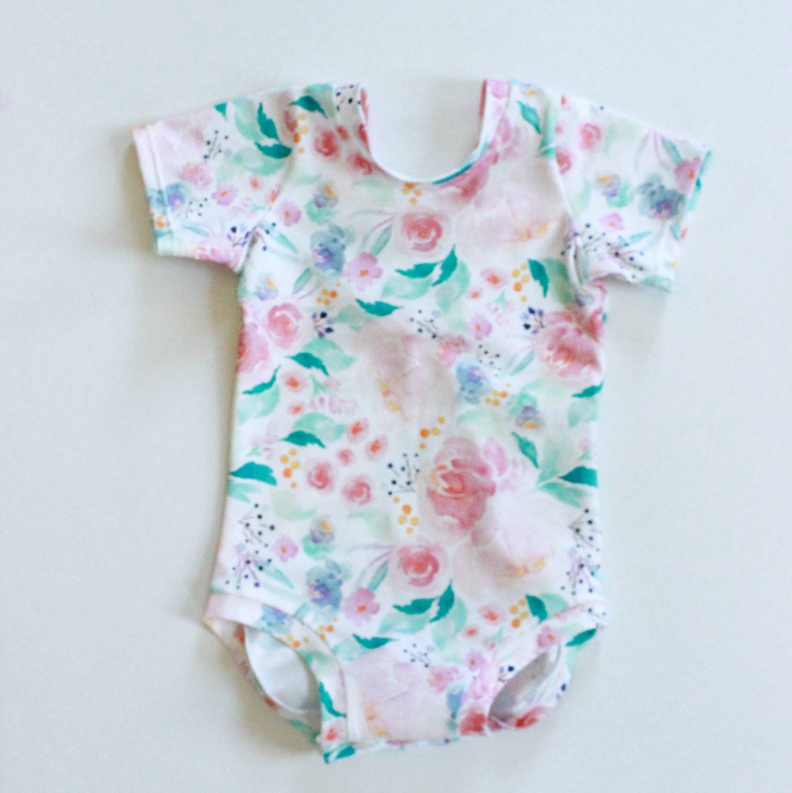 PETIT BATEAU BABY GIRL FLORAL ORGANIC COTTON BODYSUITS WITH STRAPS