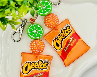 Porte-clés Chips, Hot Cheetos Girl, Hot Girl Shit, porte-clés tendance, Millénaire, Année 2000, Génération Z, Cadeau pour adolescent, Cadeau nostalgique, Charm de sac