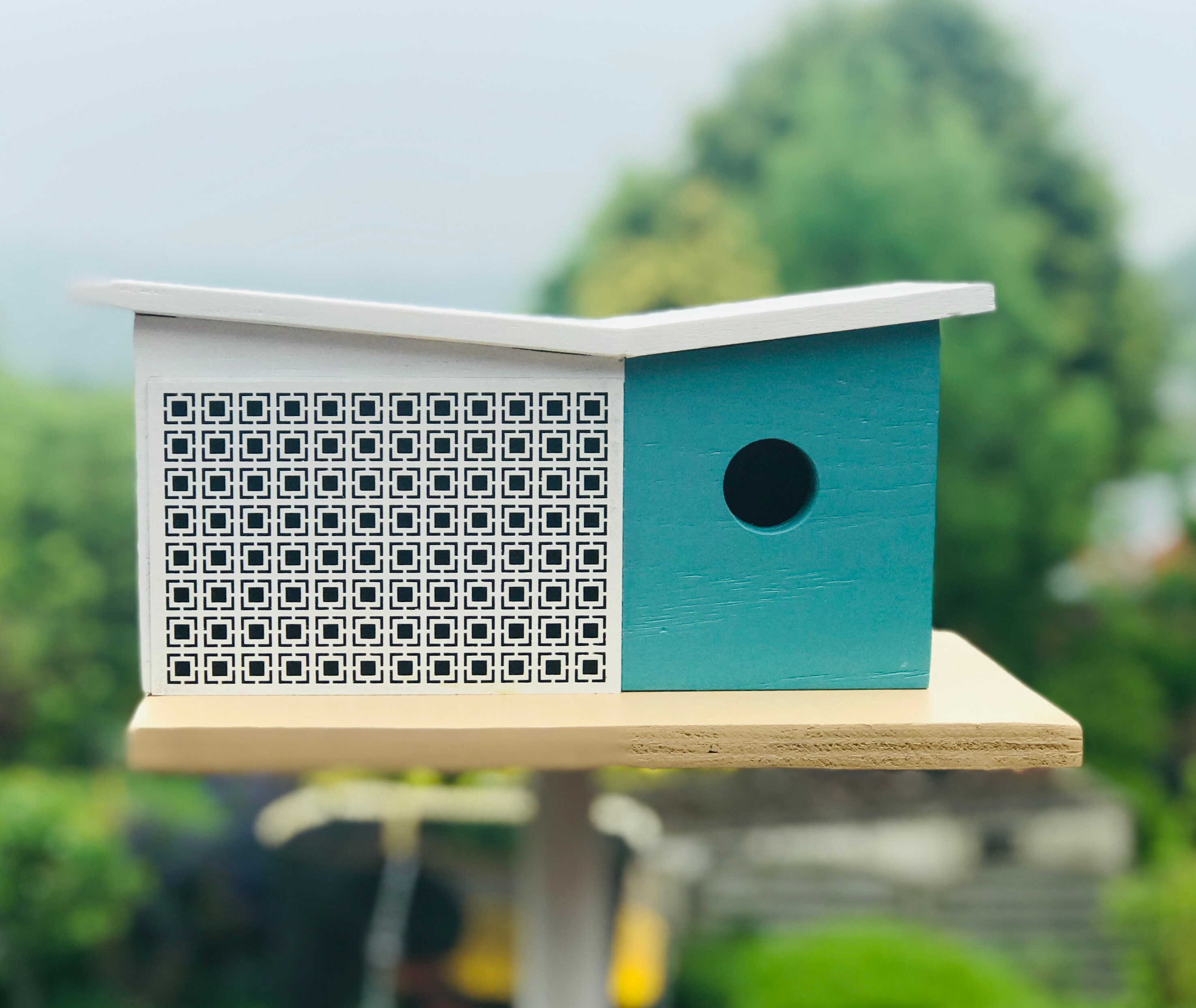 Palm Springs Style Birdhouse With a Butterfly Roof, Screen and Planter ... - Palm Tree Style Birdhouse