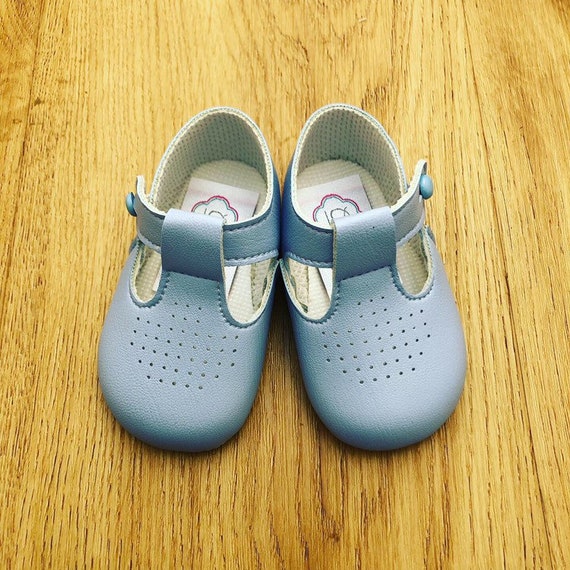 baby girl t bar pram shoes