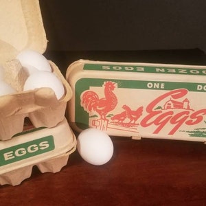 2 Vintage Egg Cartons, Vintage Advertising, Rooster, Kitchen Decor
