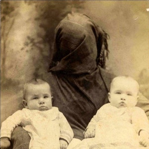 1900&#39;s Hidden Mother Photo, Reprint, Halloween Costume, Creepy, Oddities, Curiosities, Black and White Photo, Vintage