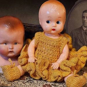 Vintage Baby Doll, Plastic, Side Glance, Vintage Plastic Doll