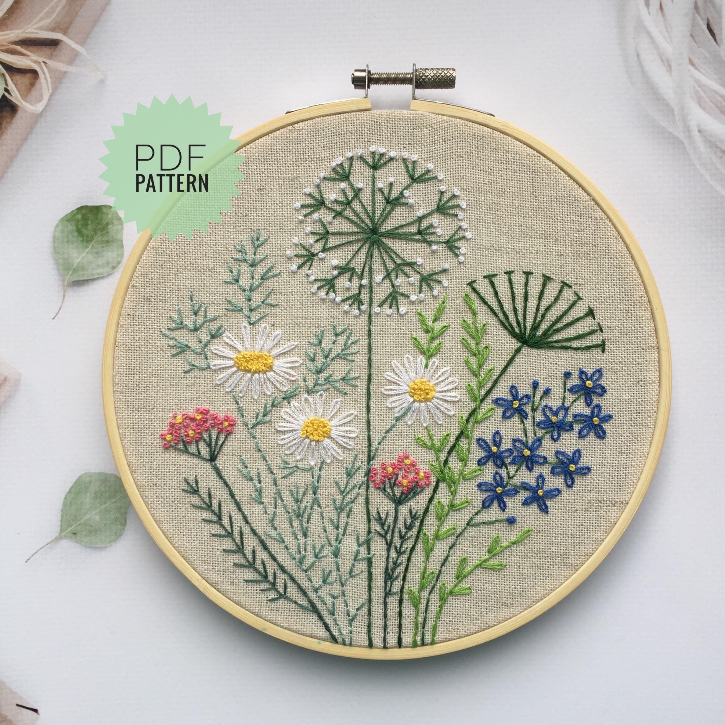 Creatief borduurpatroon bloemen en kruiden 5", borduurmotief bloemen muurkunst pdf, doe-het-zelf rond botanisch ontwerp