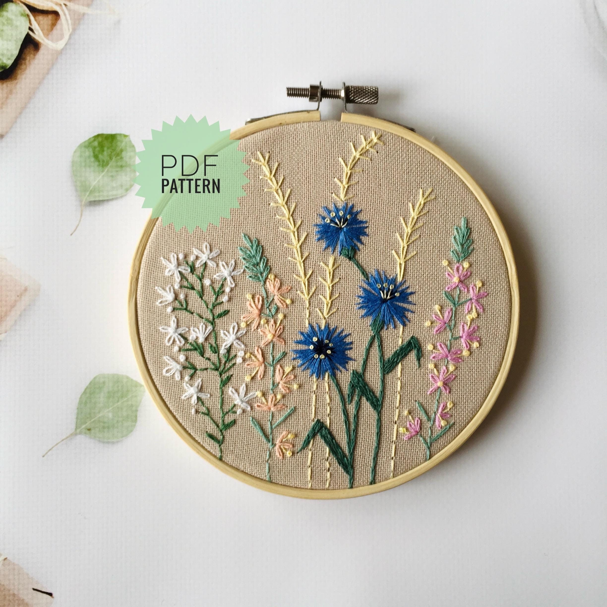 UND FLOWER RAISED EMBROIDERY TOPグリーン UND FLOWER RAISED EMBROIDERY TOP（カーディガン/ボレロ）｜Ameri