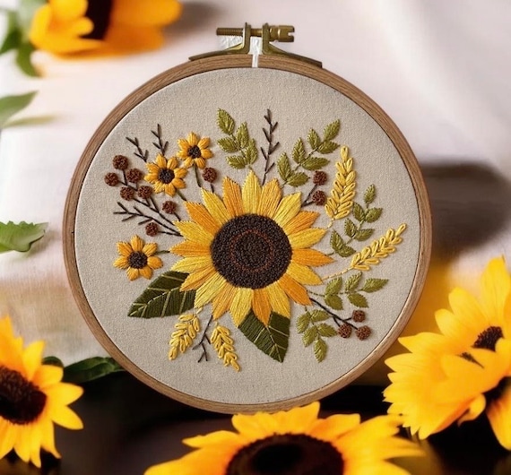 ひまわりの手刺繍パターン、ヴィンテージの花柄デザイン 6インチフープ
