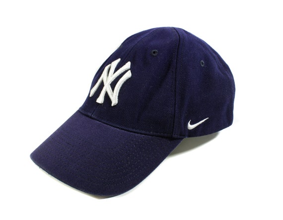 Nike New York Yankees Vintage 90S Team Swoosh Logo Distressed Cap