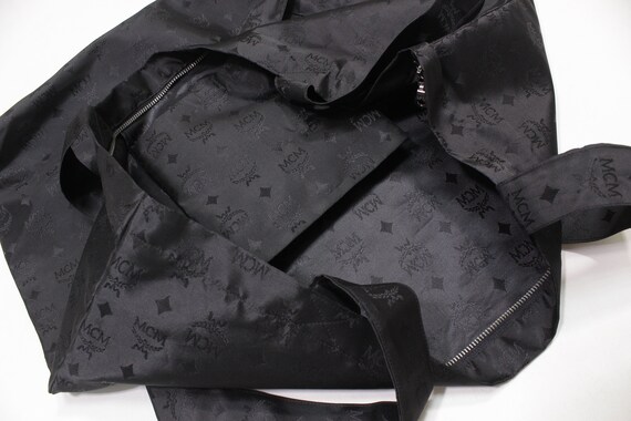 Monogram mcm top