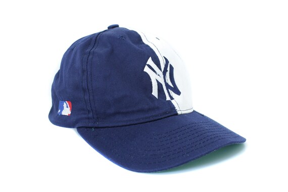 Buy MLB New York Yankees Vintage 90S Big Logo Y2K Cap Online in 